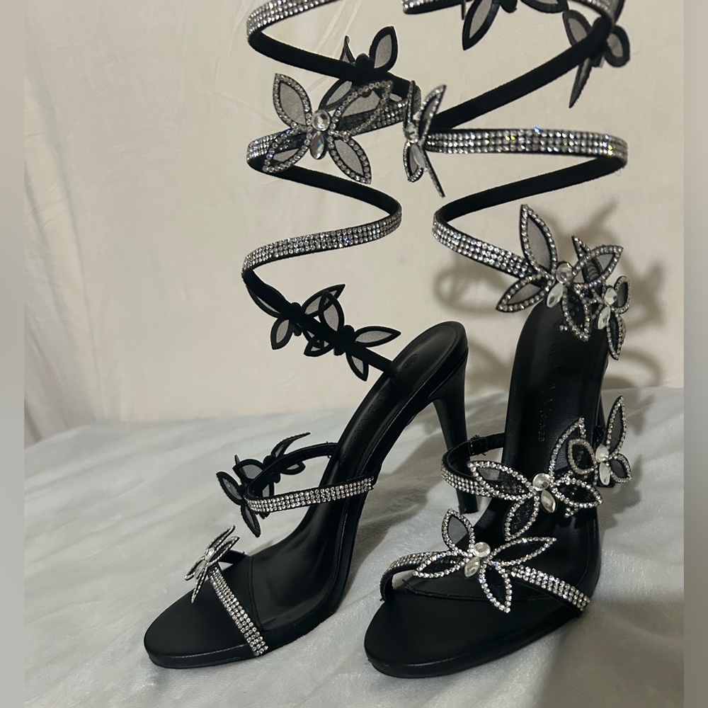 “ Wild Diva ” black butterfly heels - Picture 5 of 12
